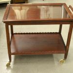 812 4489 SERVING TABLE